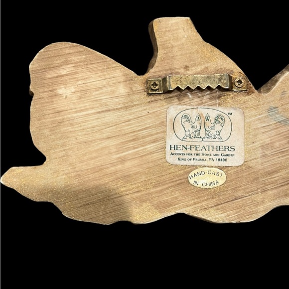 Hen Feathers Hand Cast Three Birds Gold Champagne Resin Wall Hanging Decor - Picture 14 of 14